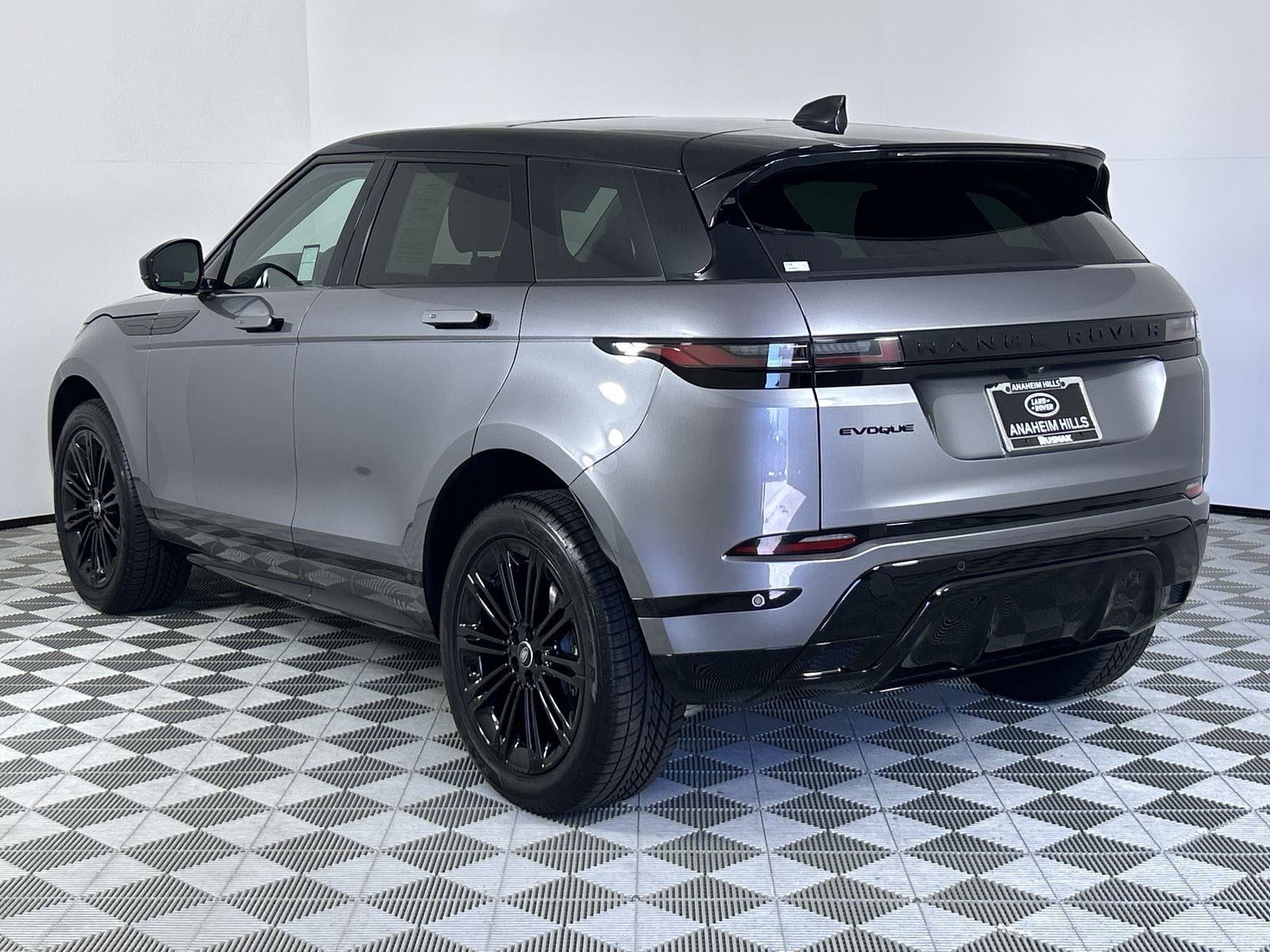 2025 Land Rover Range Rover Evoque photo 3