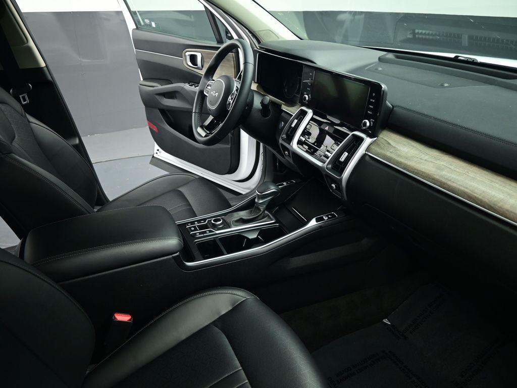 2023 Kia Sorento X-Line EX photo 14