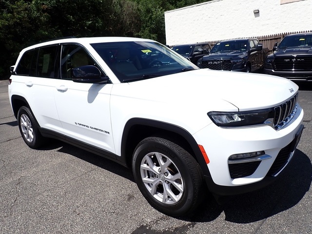 2022 Jeep Grand Cherokee Limited photo 7