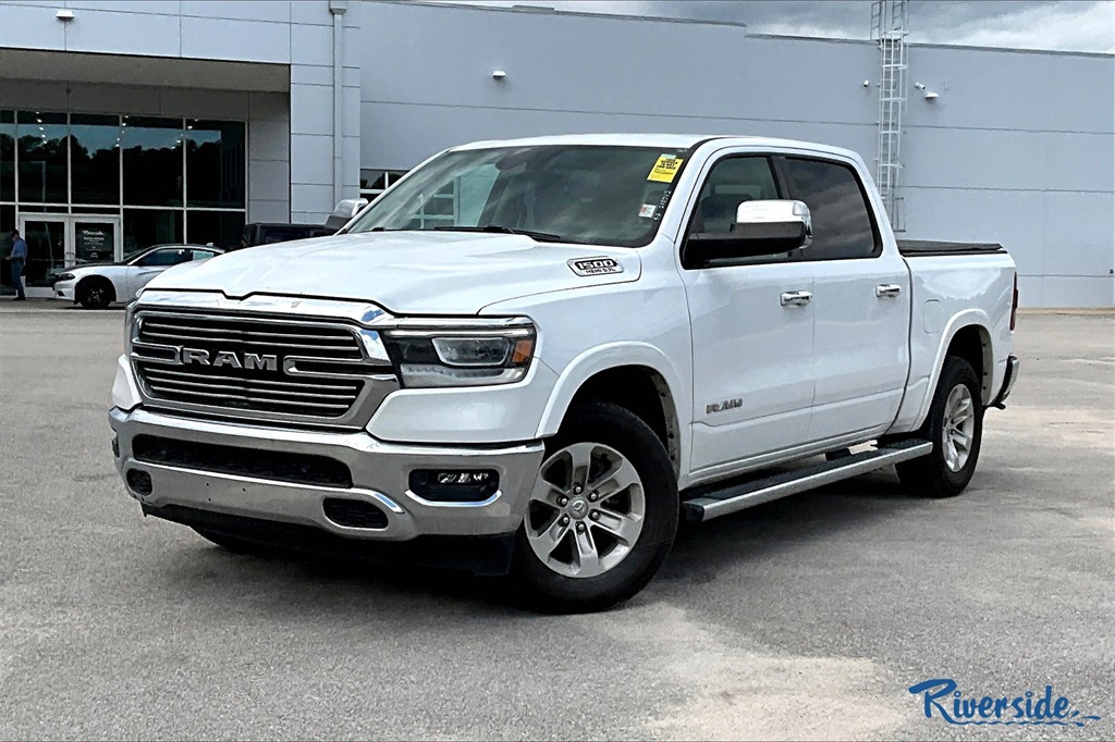 2022 Ram 1500 Laramie photo 3