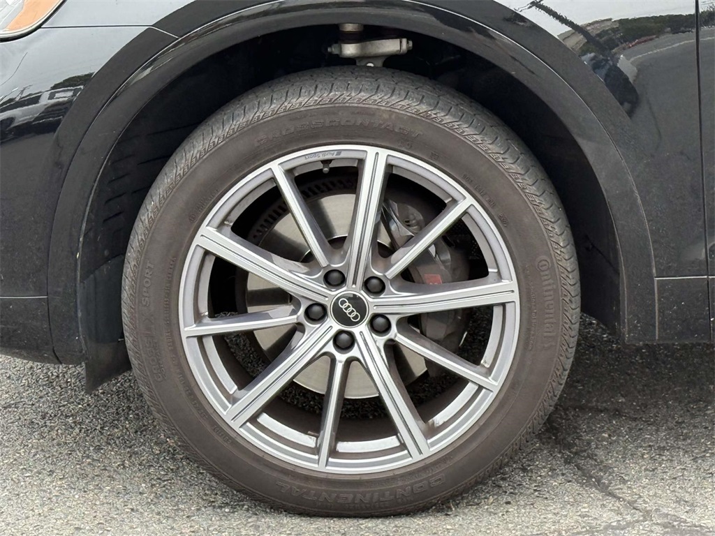 2022 Audi SQ5 Premium Plus photo 11
