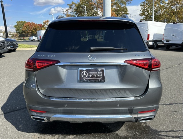 2022 Mercedes Benz GLE 350 4MATIC photo 4