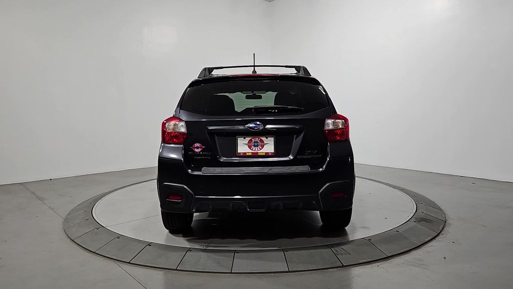 2015 Subaru Crosstrek 2.0i Premium photo 3