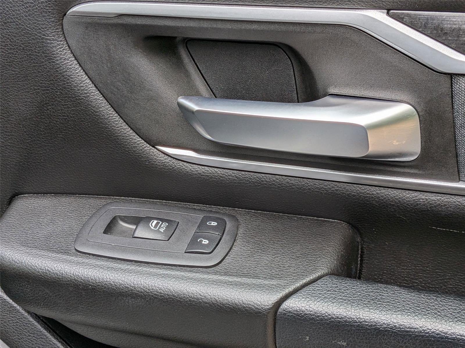 2023 Ram 1500 Big Horn photo 34