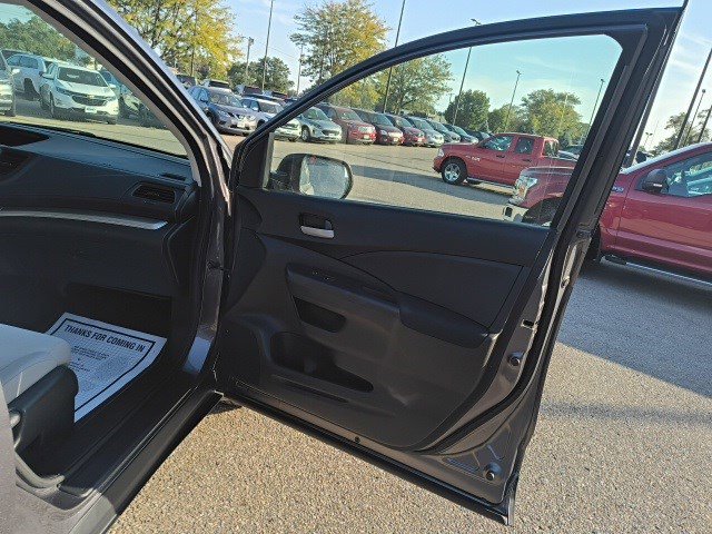 2016 Honda CR-V SE photo 17