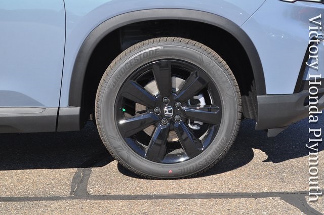 2025 Honda Pilot Black Edition photo 4