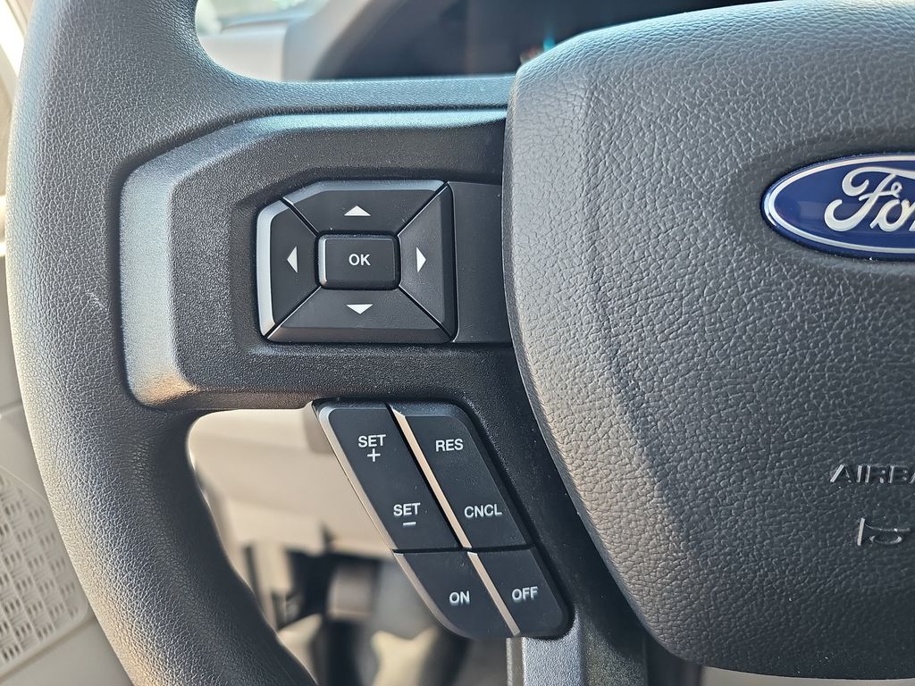 2025 Ford E-350 photo 13