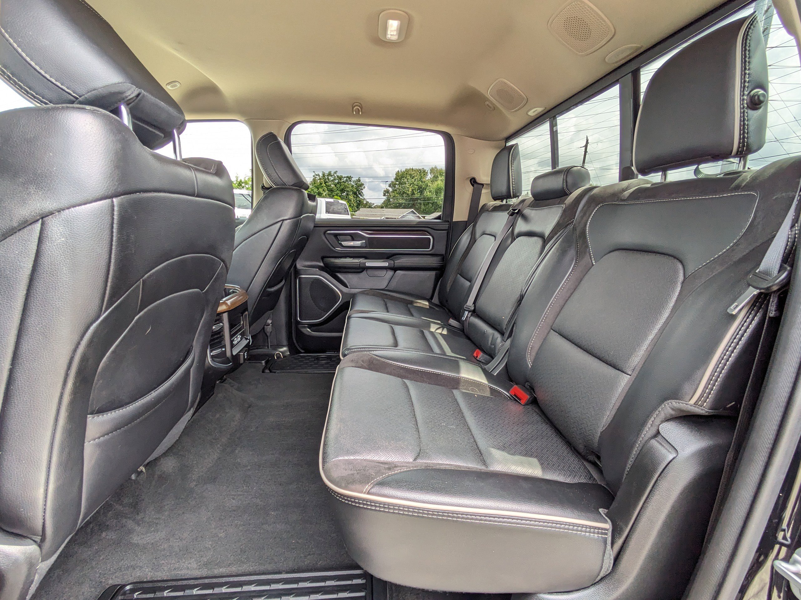 2021 Ram 1500 Laramie photo 13