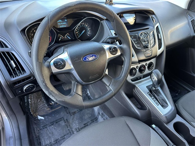 Used 2012 Ford Focus SE with VIN 1FAHP3K29CL132293 for sale in Alexandria, VA