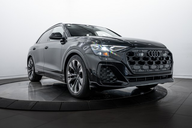 2025 Audi Q8 Prestige's photo