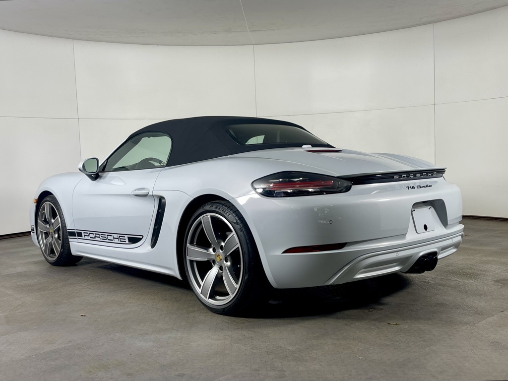 2024 Porsche Boxster Base photo 3