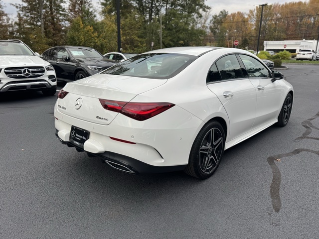 2024 Mercedes Benz CLA 250 4MATIC photo 3