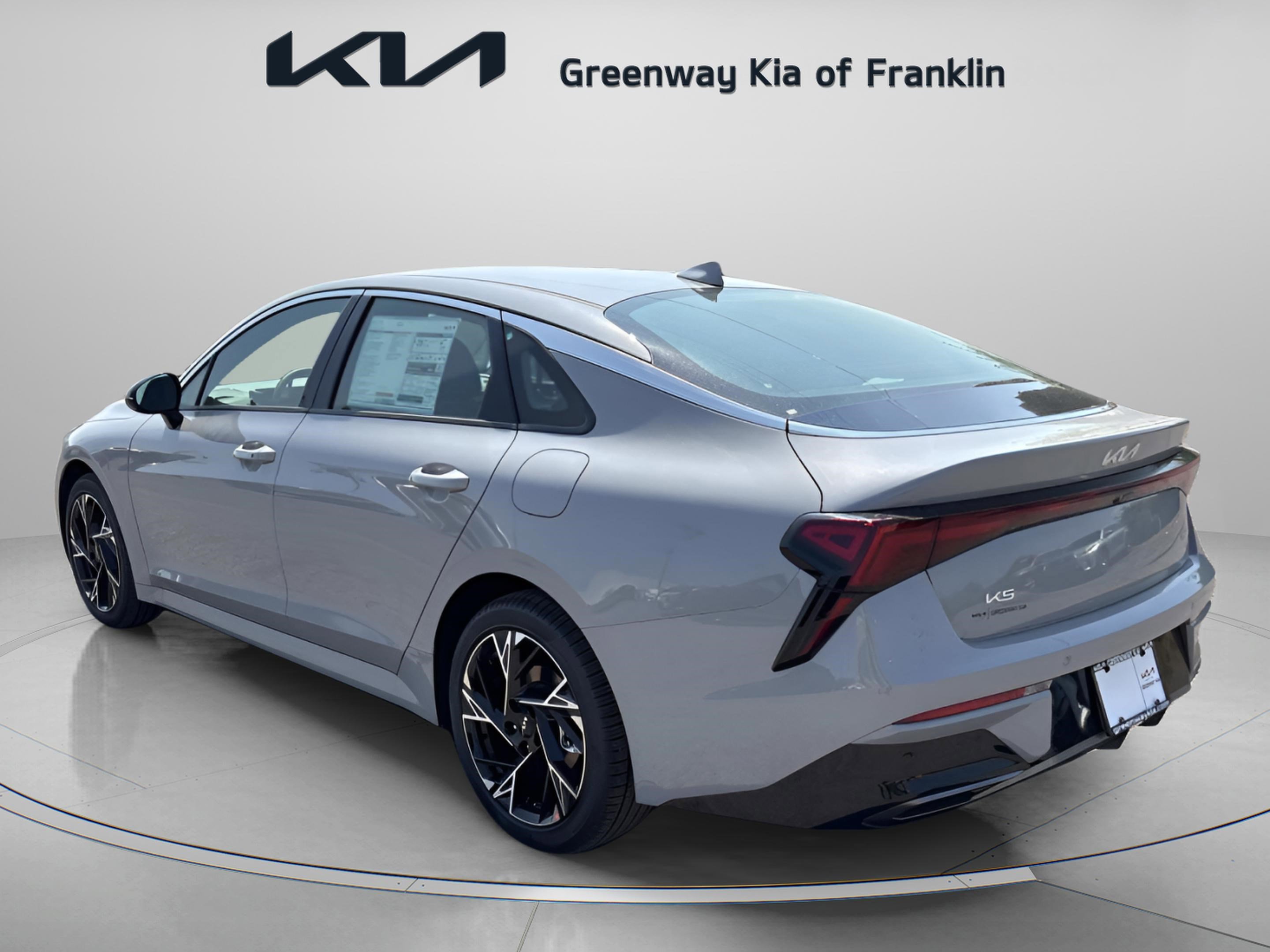 2026 Kia K5 GT-Line photo 5