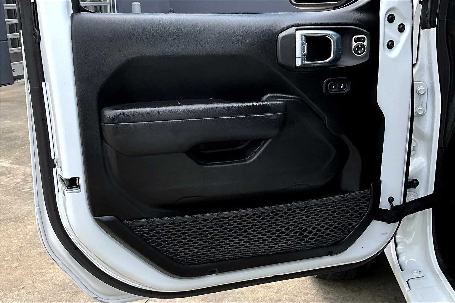 2022 Jeep Wrangler Unlimited Sport S photo 19