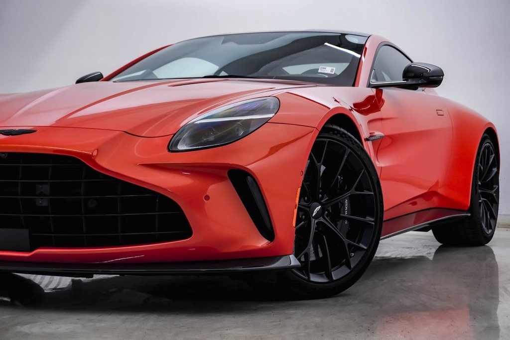 2025 Aston Martin Vantage AM6 photo 2