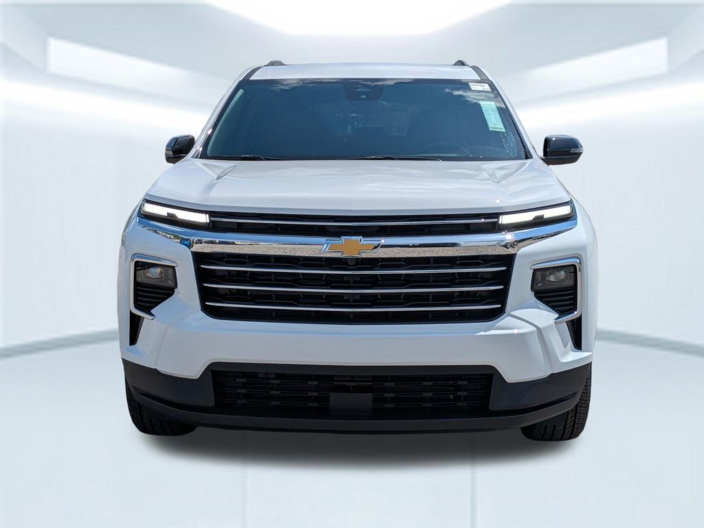 2025 Chevrolet Traverse photo 8