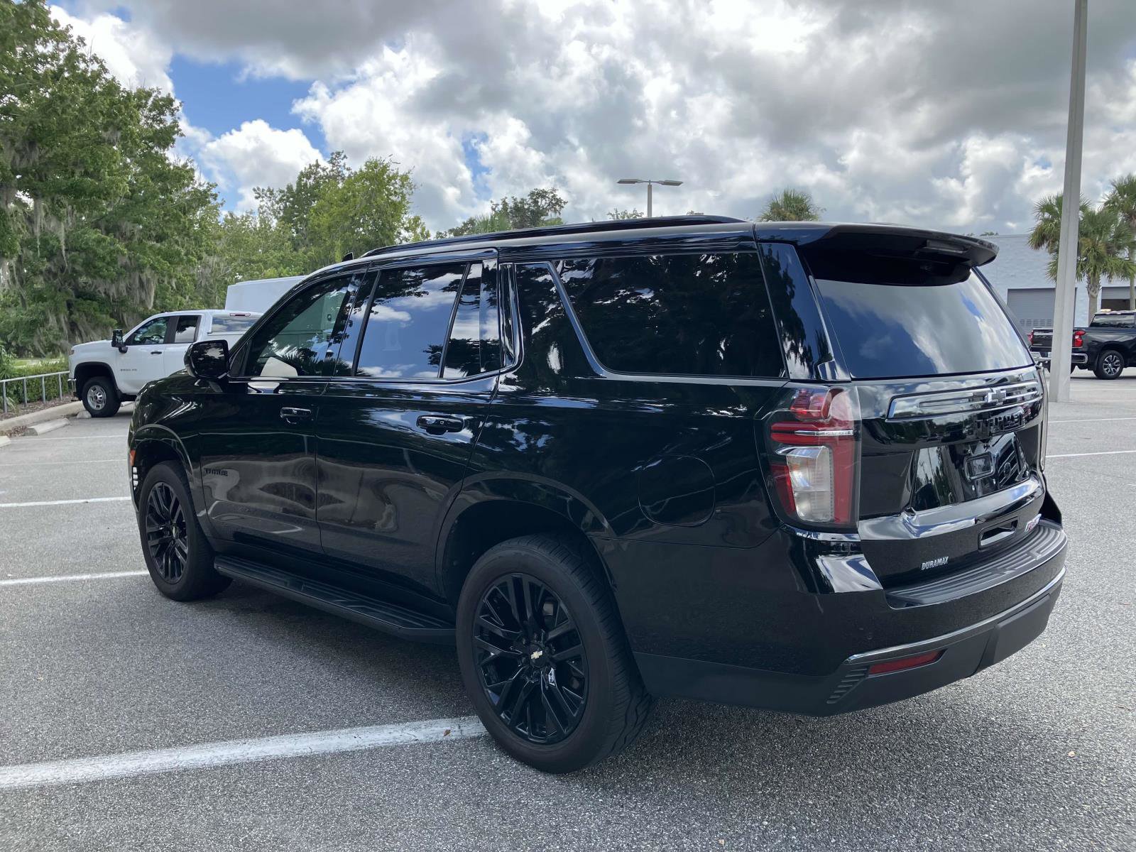 2021 Chevrolet Tahoe RST photo 4