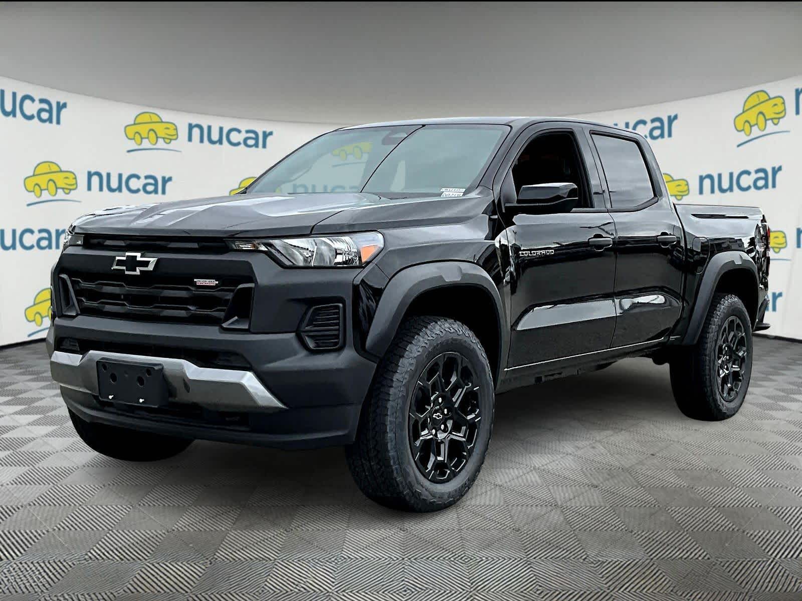 2026 Chevrolet Colorado Trail Boss photo 3