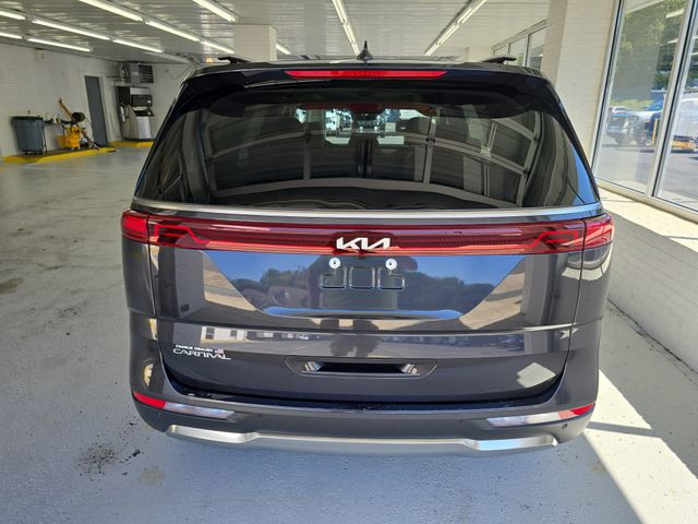 2024 Kia Carnival SX Prestige photo 4