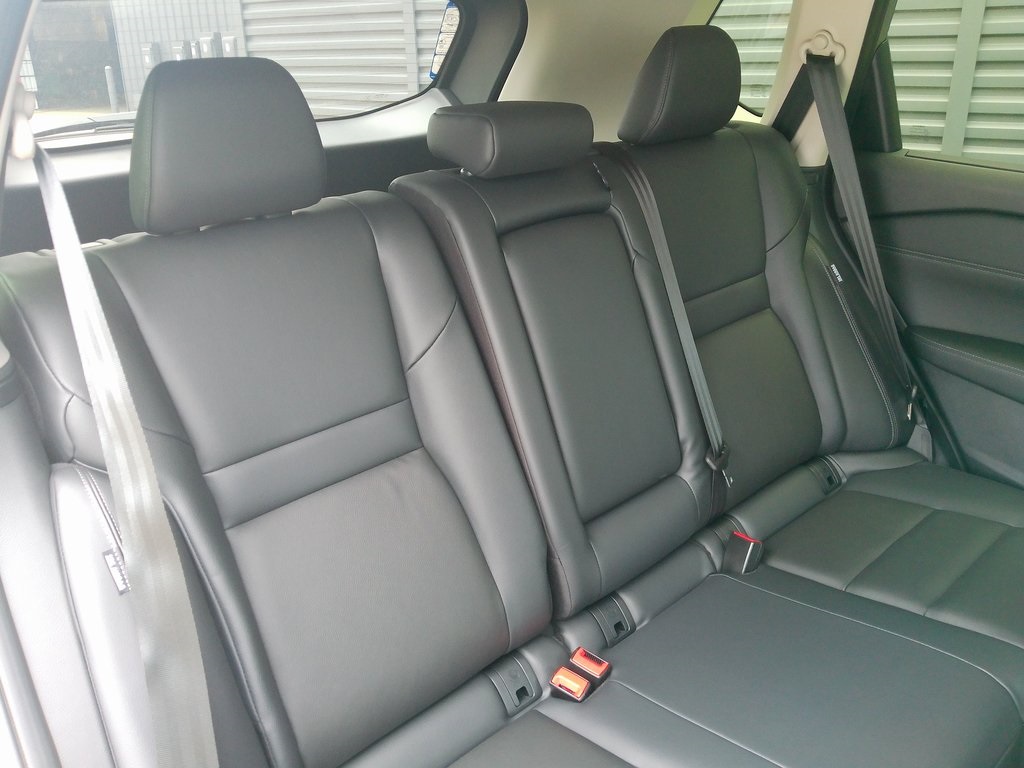 2025 Nissan Rogue SL photo 15