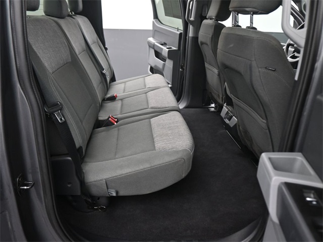 2023 Ford F-150 XLT photo 13