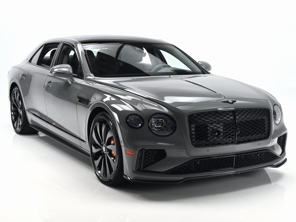 2025 Bentley Flying Spur photo 3