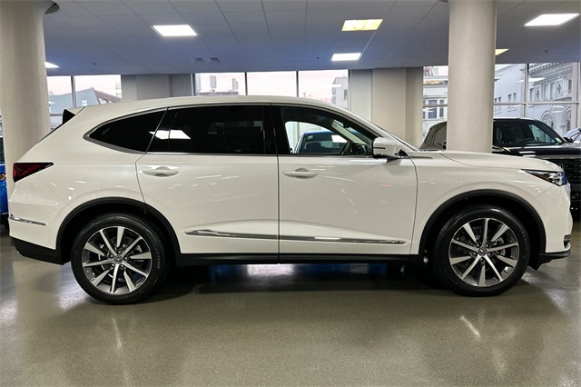 2025 Acura MDX SH-AWD Technology photo 2