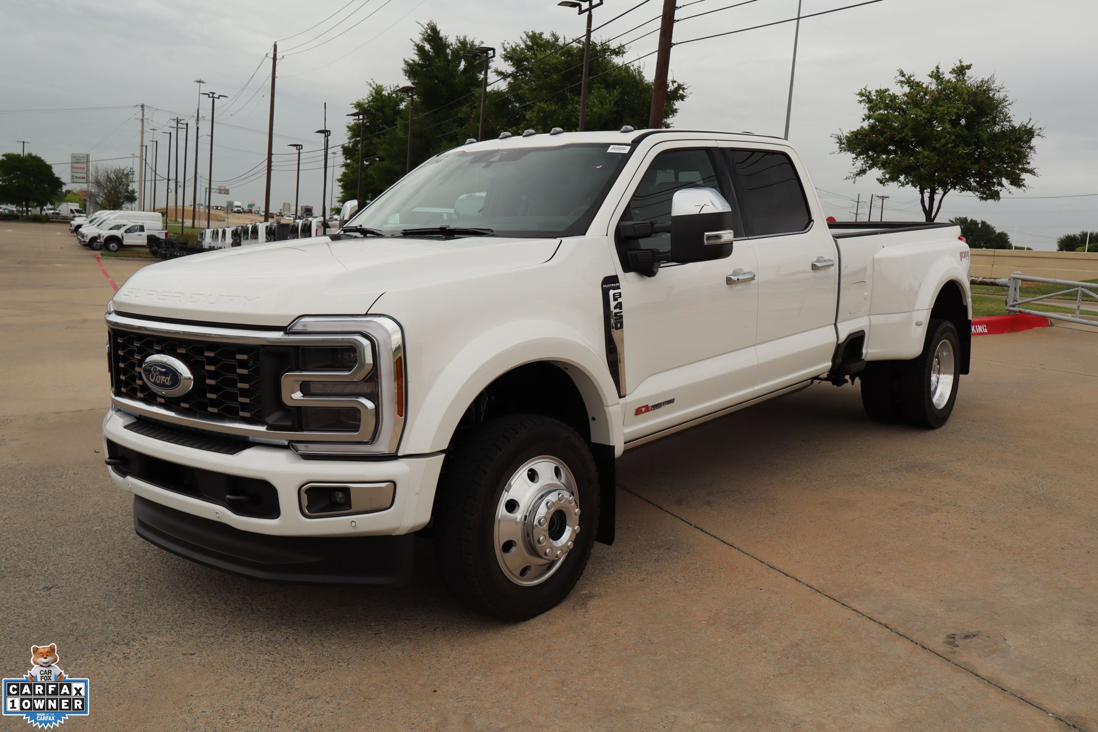 2025 Ford F-450 photo 8