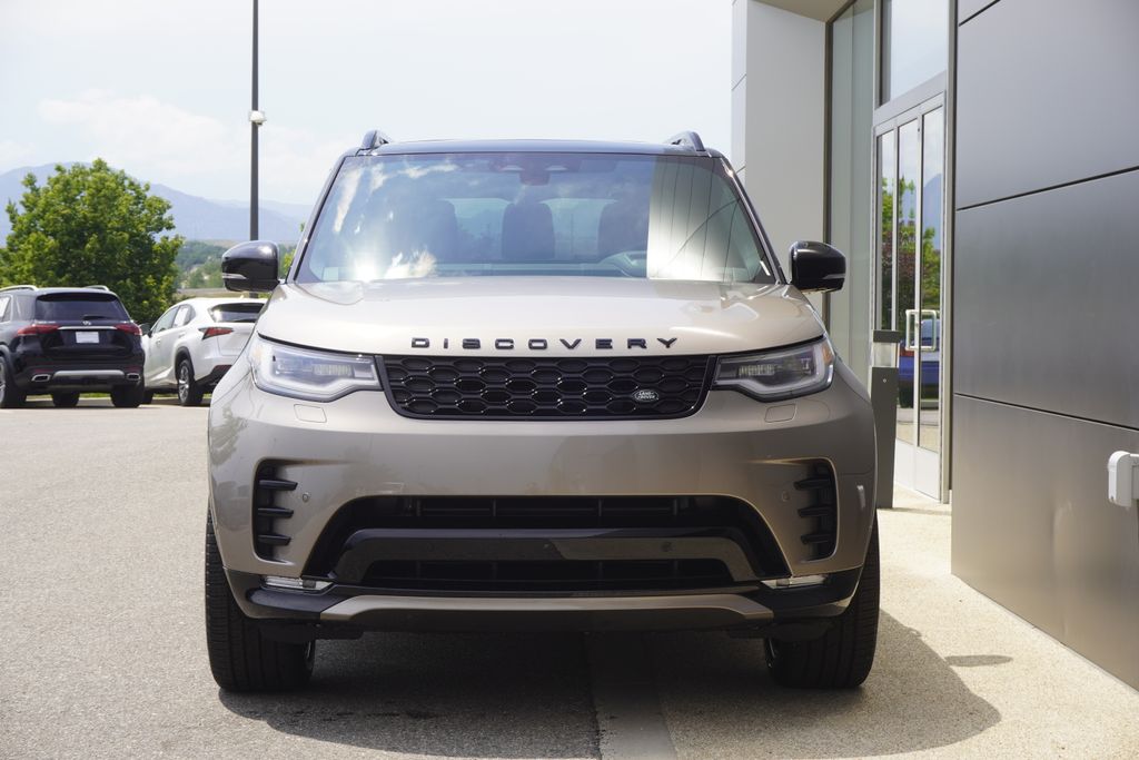 2025 Land Rover Discovery SE photo 5