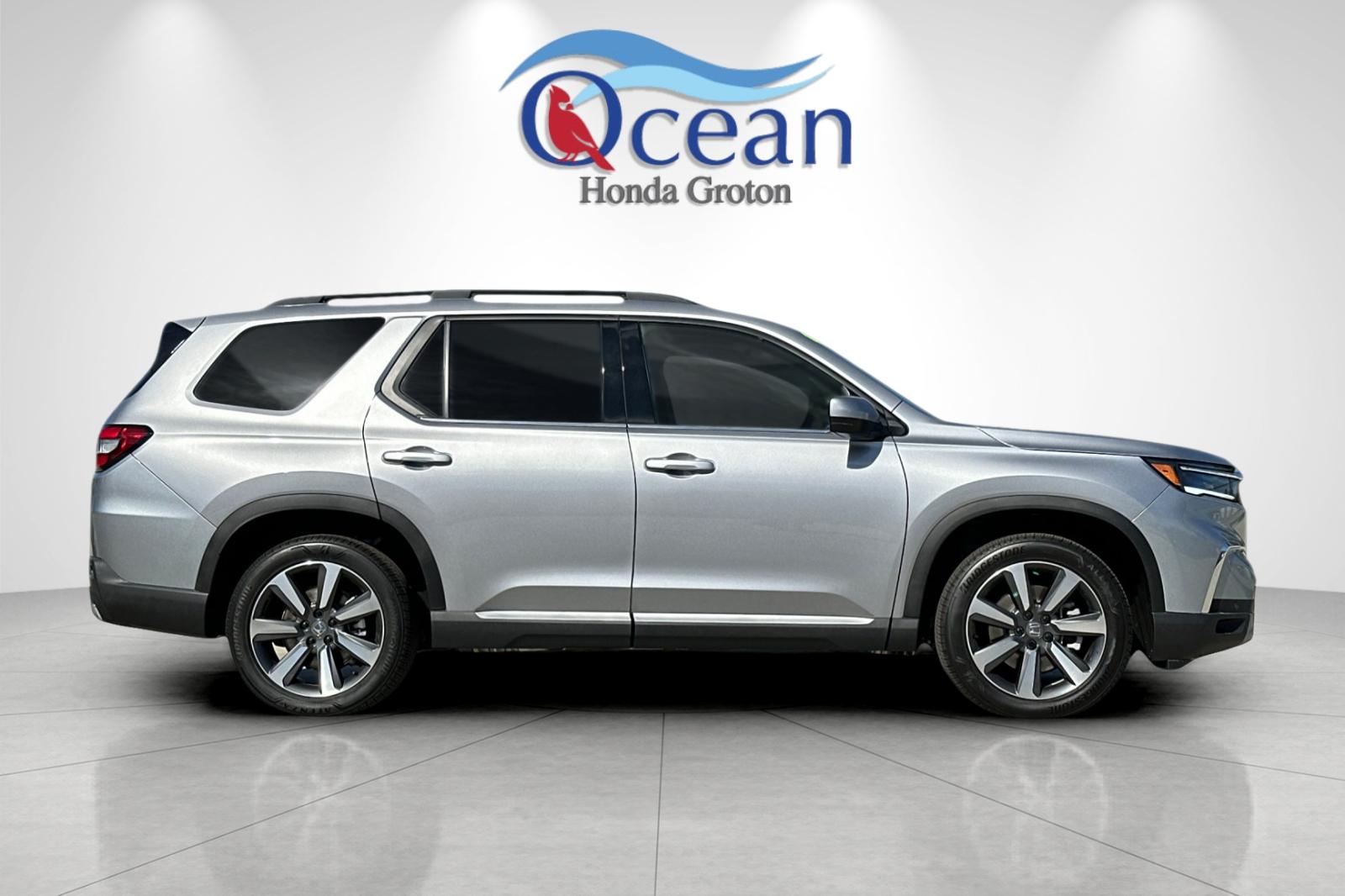 2025 Honda Pilot Touring photo 6