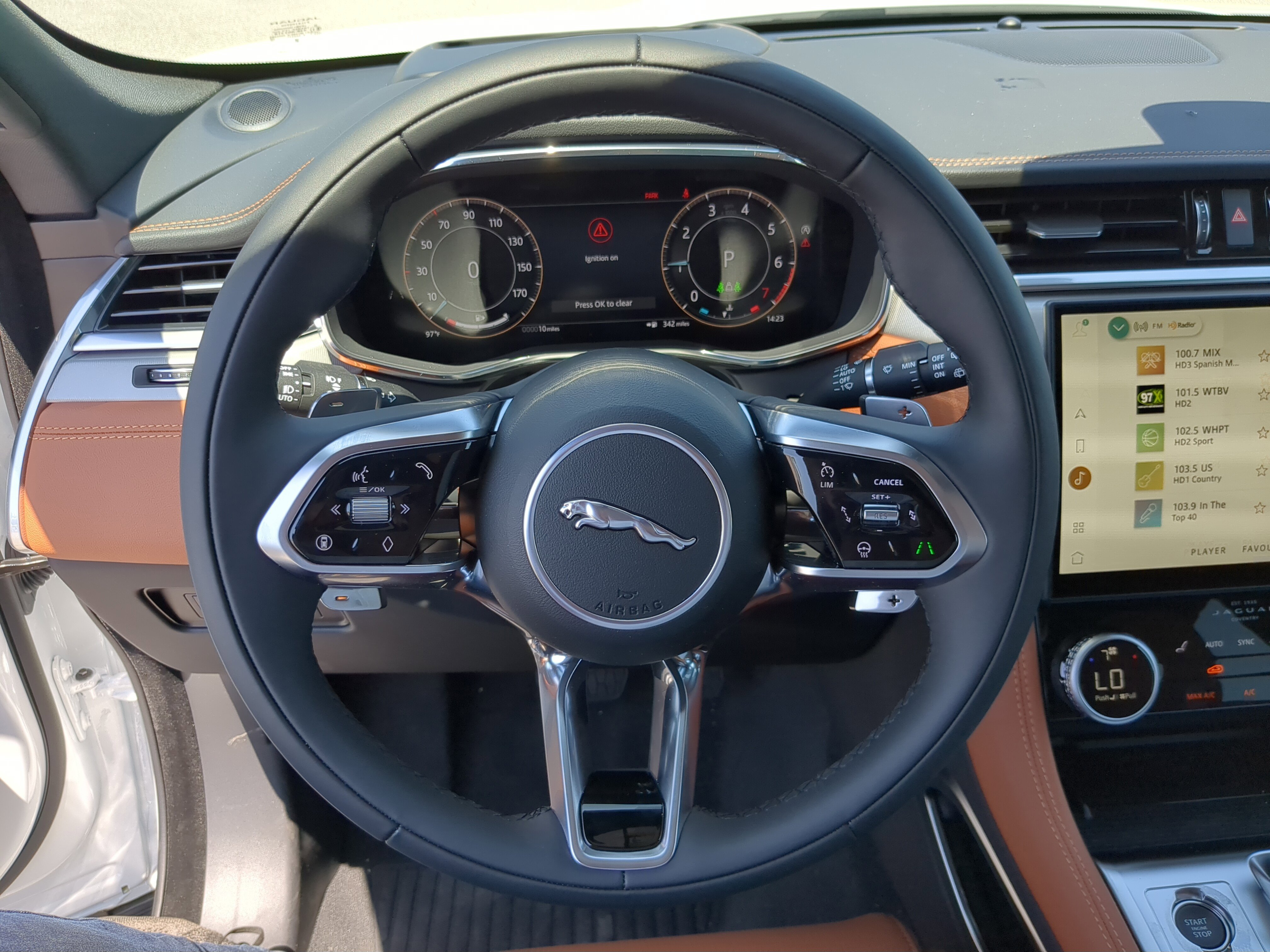 2026 Jaguar F-PACE P400 R-Dynamic S photo 20