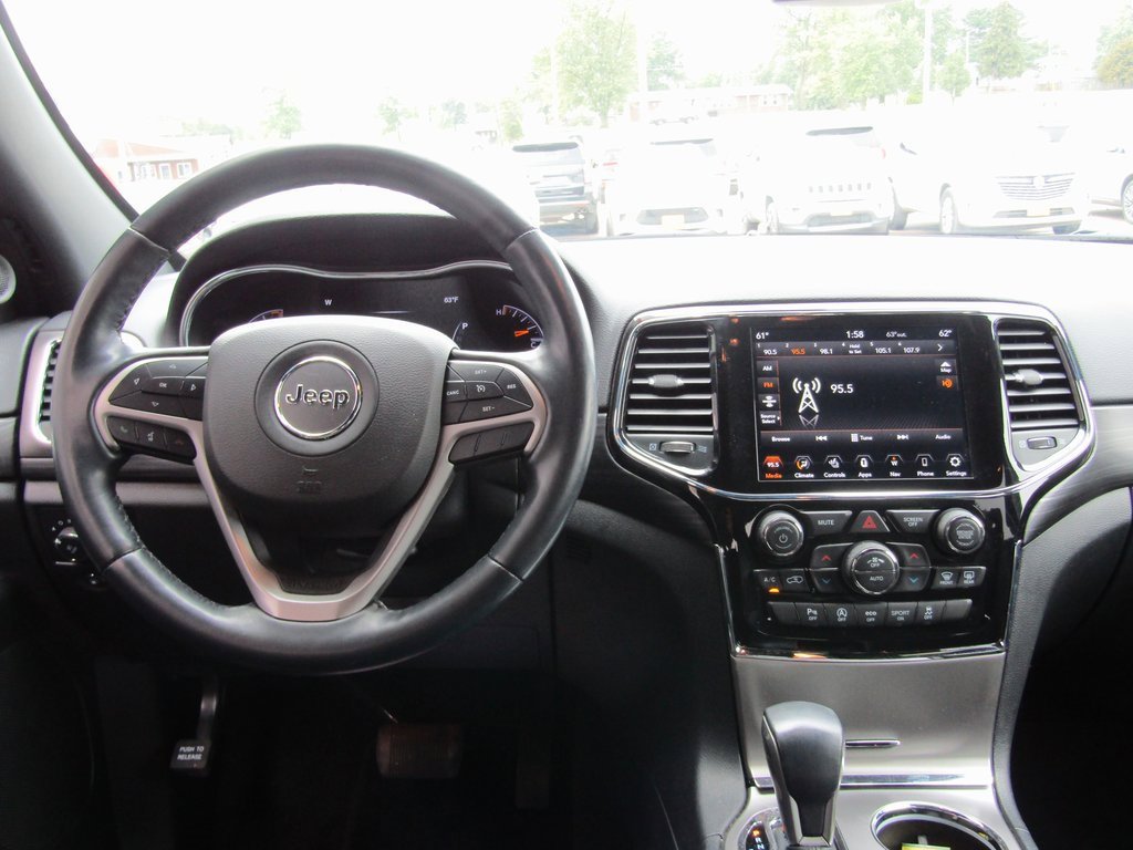 2022 Jeep Cherokee Laredo X photo 4