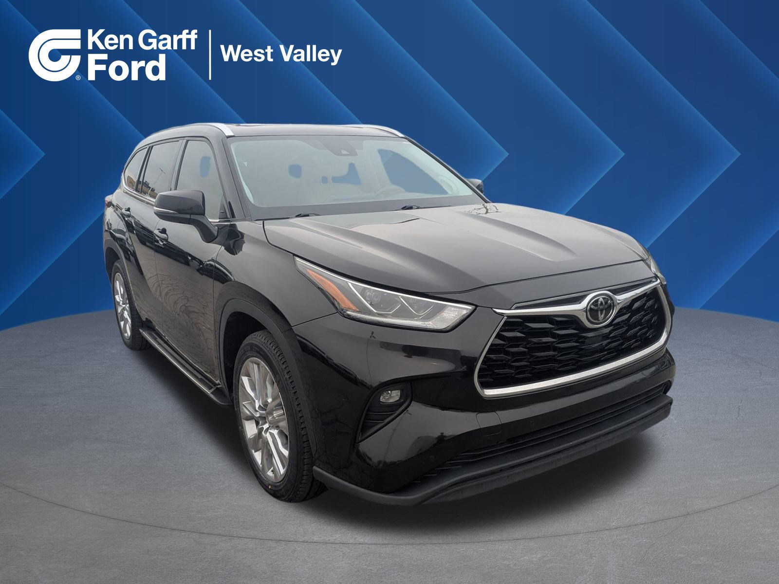 2020 Toyota Highlander Limited's photo