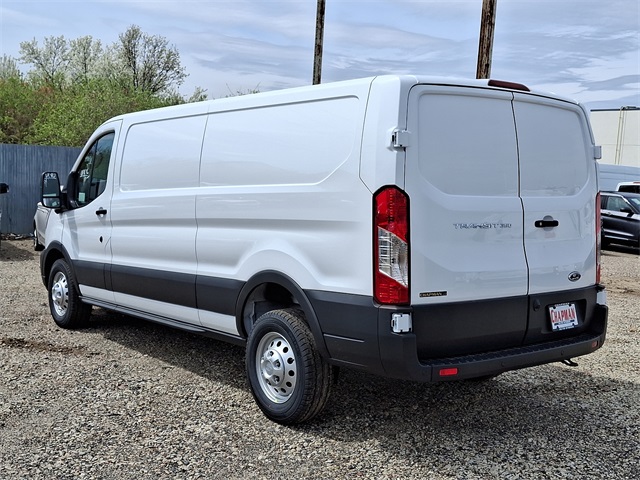 2025 Ford Transit Cargo Van photo 4