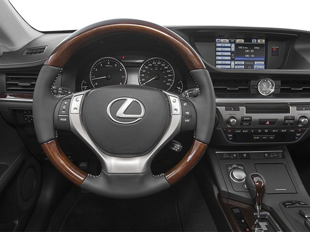 2013 Lexus ES 350 photo 6