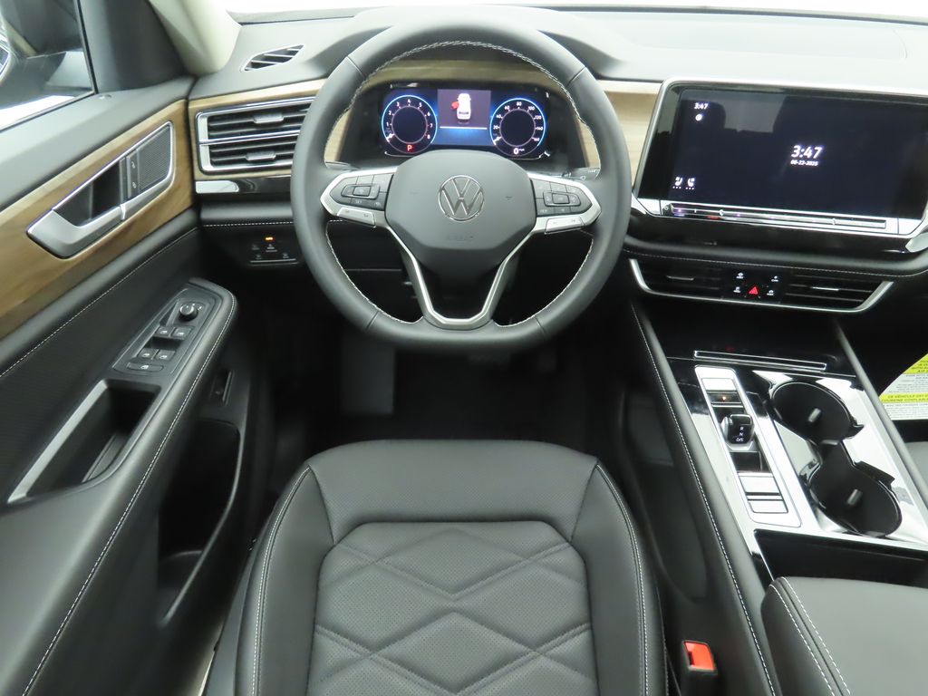 2026 Volkswagen Atlas SE Technology photo 10
