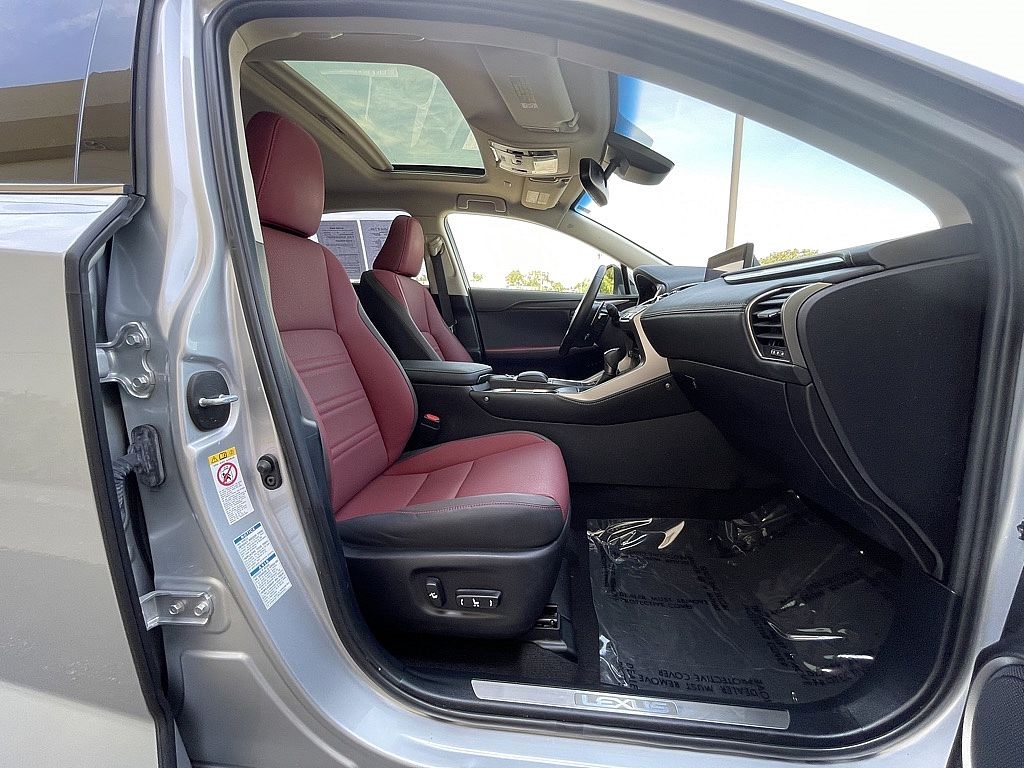 2019 Lexus NX 300 Luxury photo 28