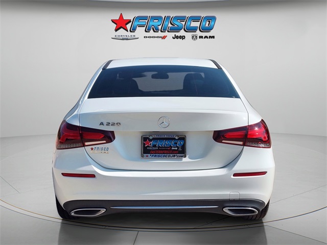 2021 Mercedes Benz A 220 photo 5