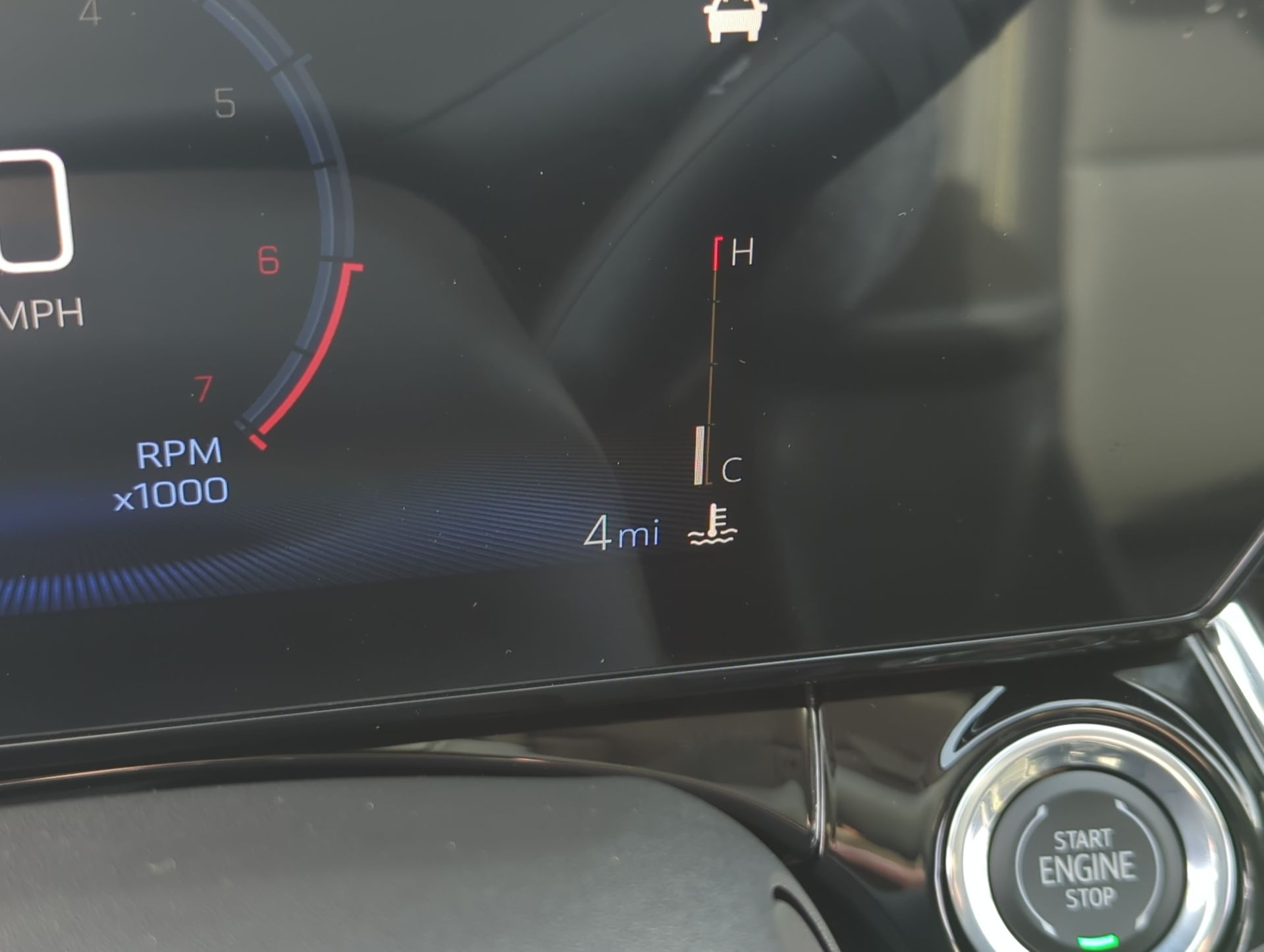 2026 Chevrolet Trax ACTIV photo 3