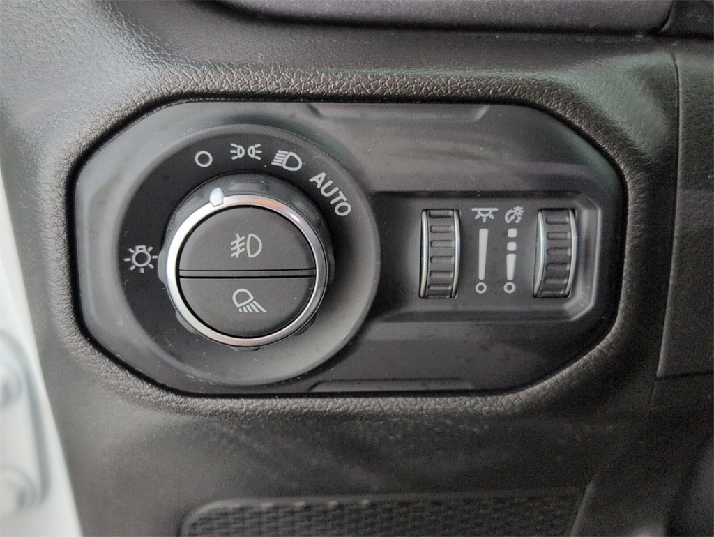2022 Jeep Gladiator Mojave photo 25