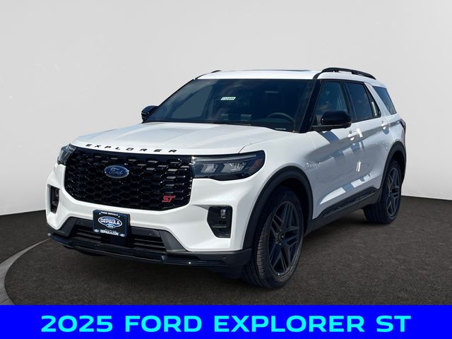 2025 Ford Explorer ST's photo