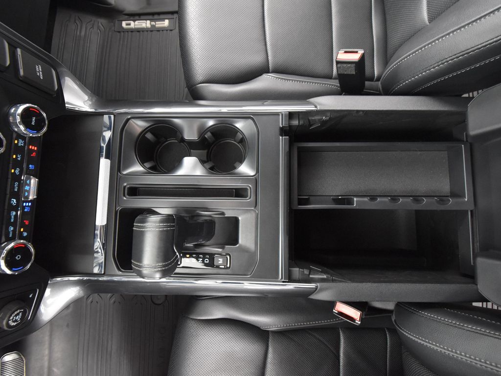 2022 Ford F-150 Lariat photo 26