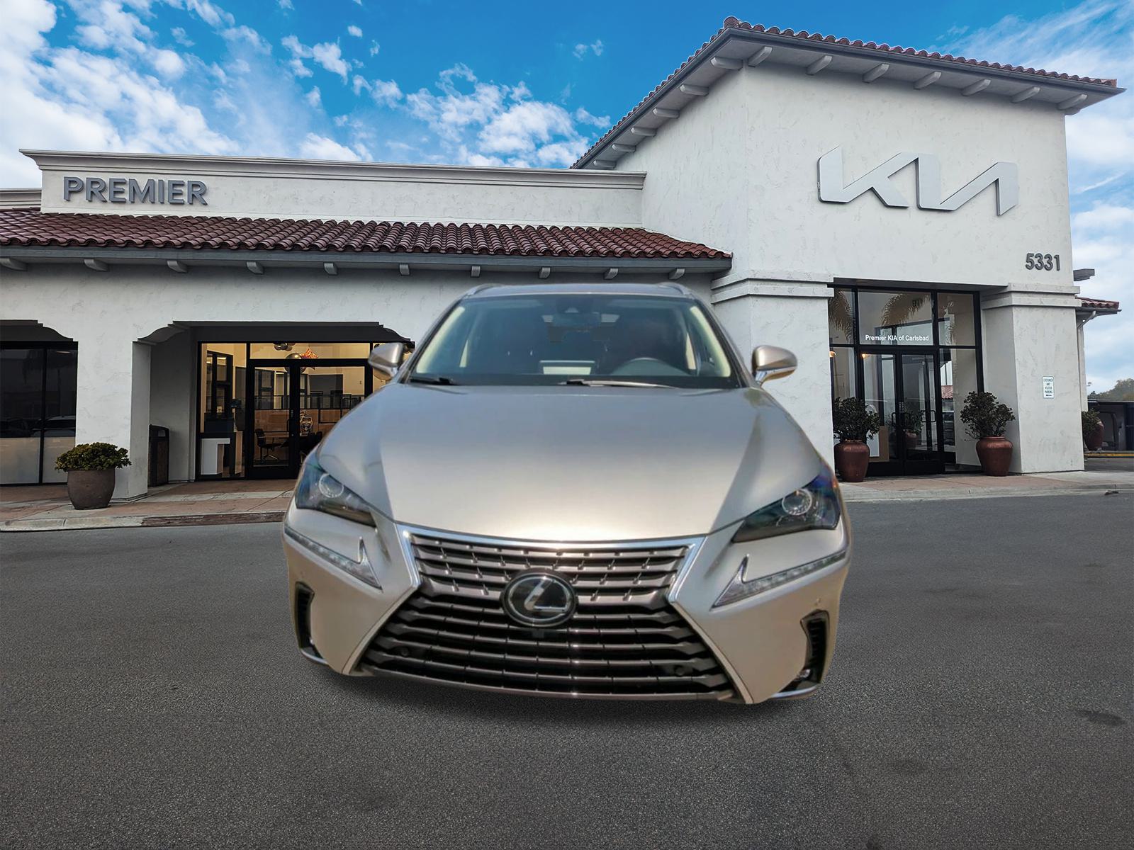 2021 Lexus NX 300 photo 2