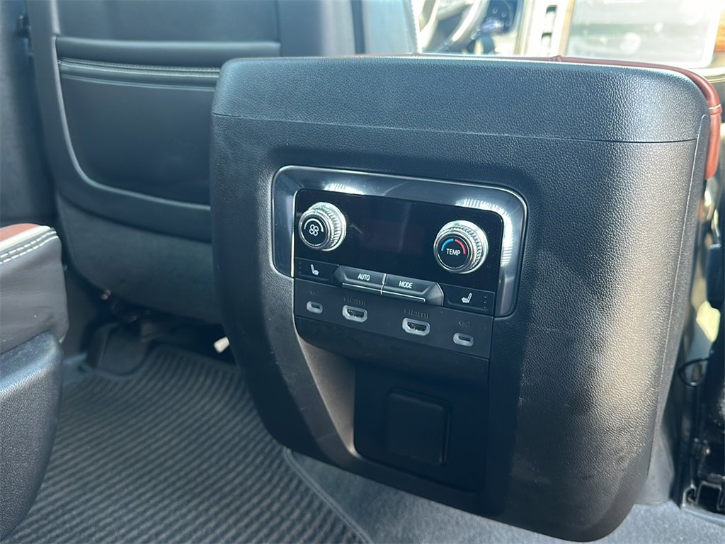 2023 Gmc Yukon Denali Ultimate photo 23