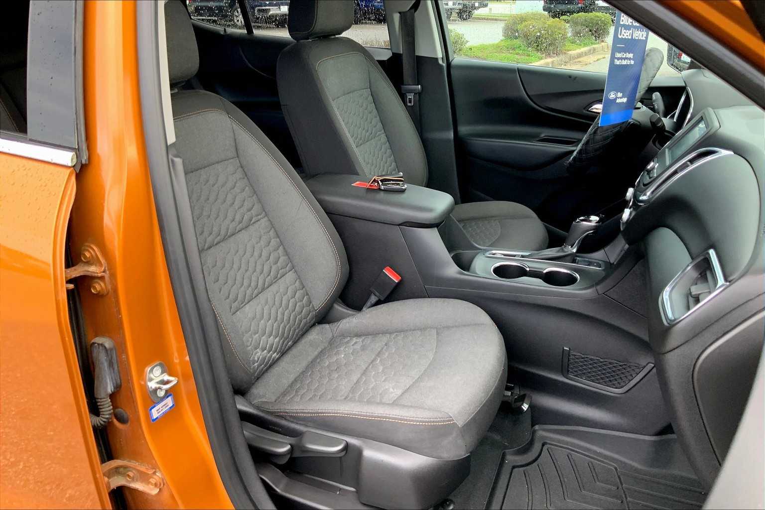 2018 Chevrolet Equinox LT photo 7