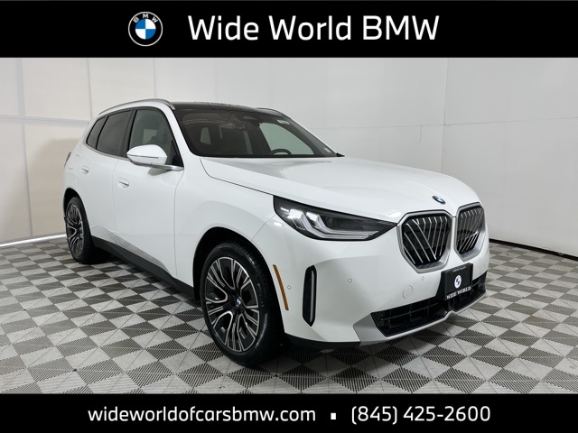 2025 BMW X3 30's photo