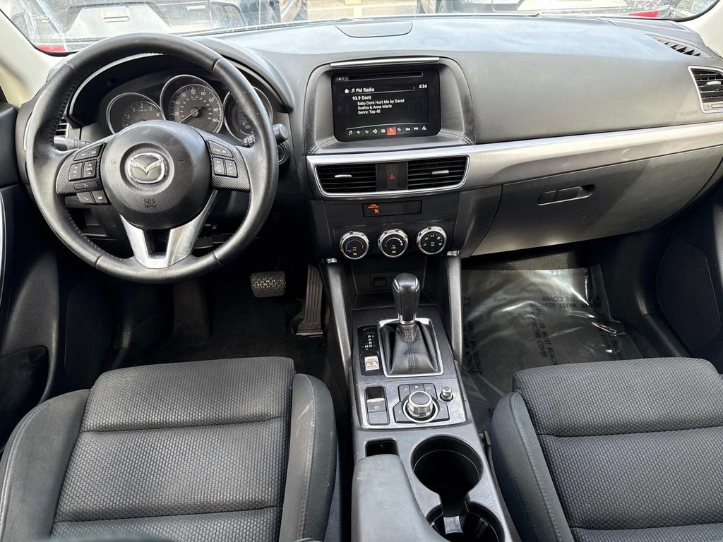 2016 Mazda CX-5 Touring photo 16