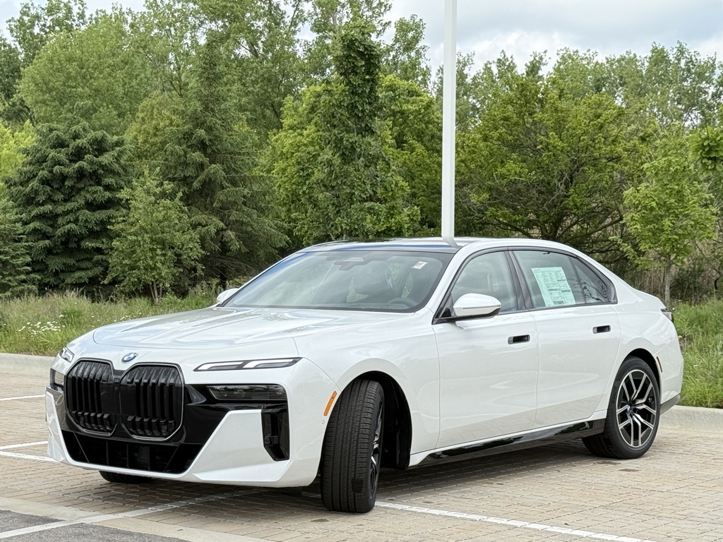 2025 Bmw 760i 760i xDrive photo 3