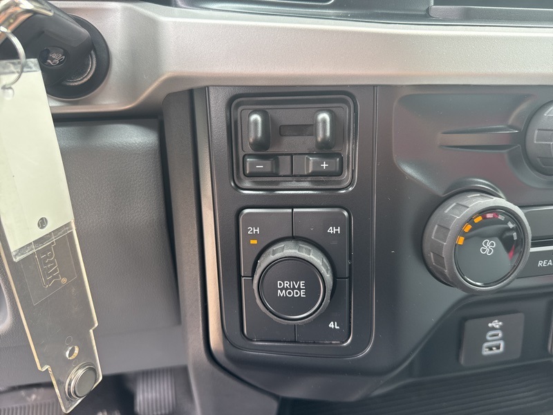 2025 Ford F-350 XL photo 28