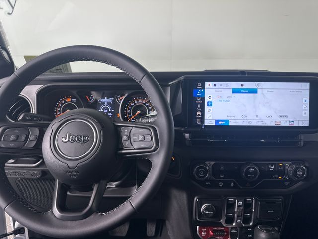 2025 Jeep Wrangler Willys photo 11